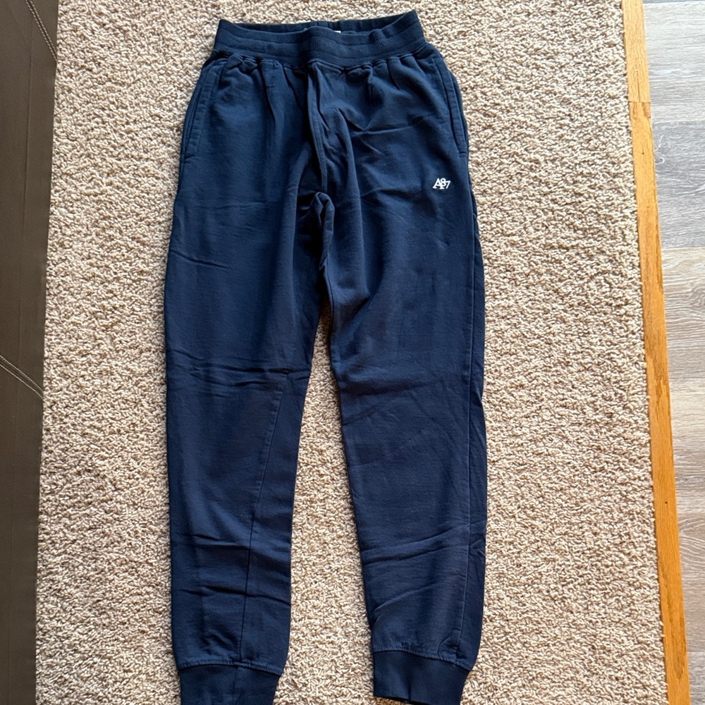 NWOT 
Aeropostale Navy Blue Jogger Sweatpants